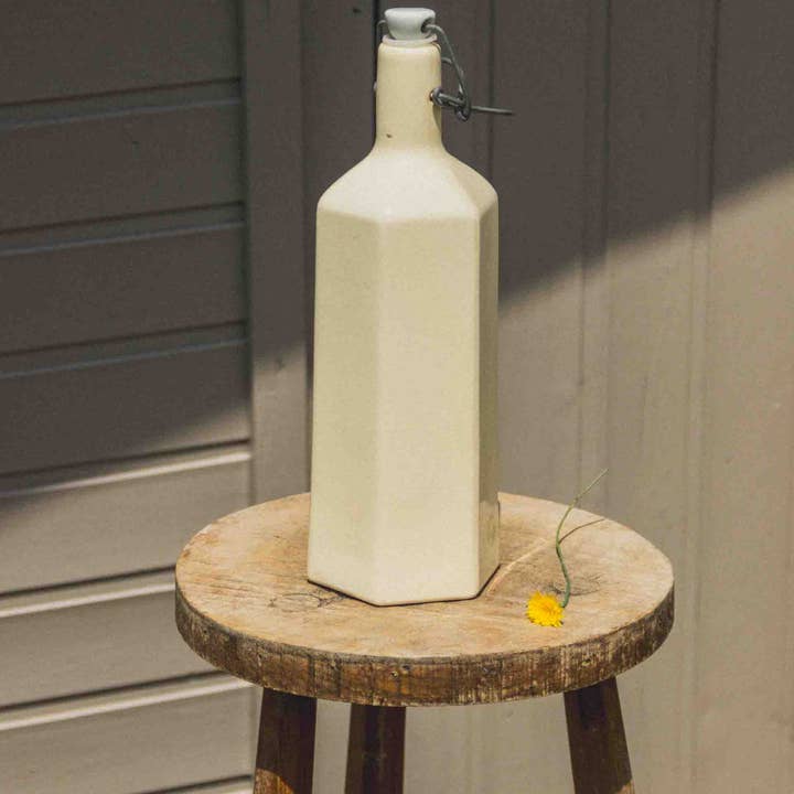 Bouteille en grès et autres tendances Résultats pour elhee en vente B2B. Retours gratuits et paiement à 60 jours sur Faire sur Faire.