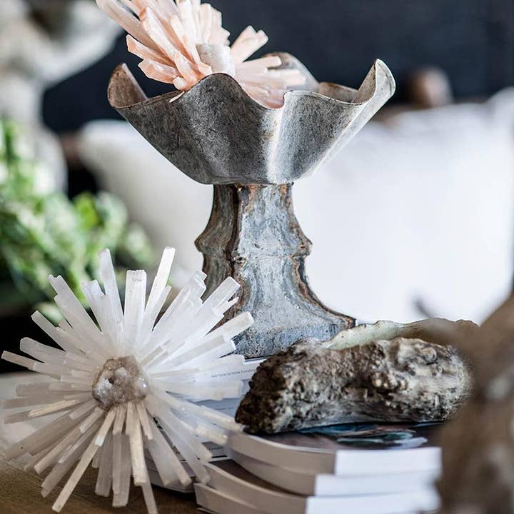 A&B Home Group Inc. - Vente Décoration murale - Accent mural en pierre de quartz D9x3" Flourish - Blanc