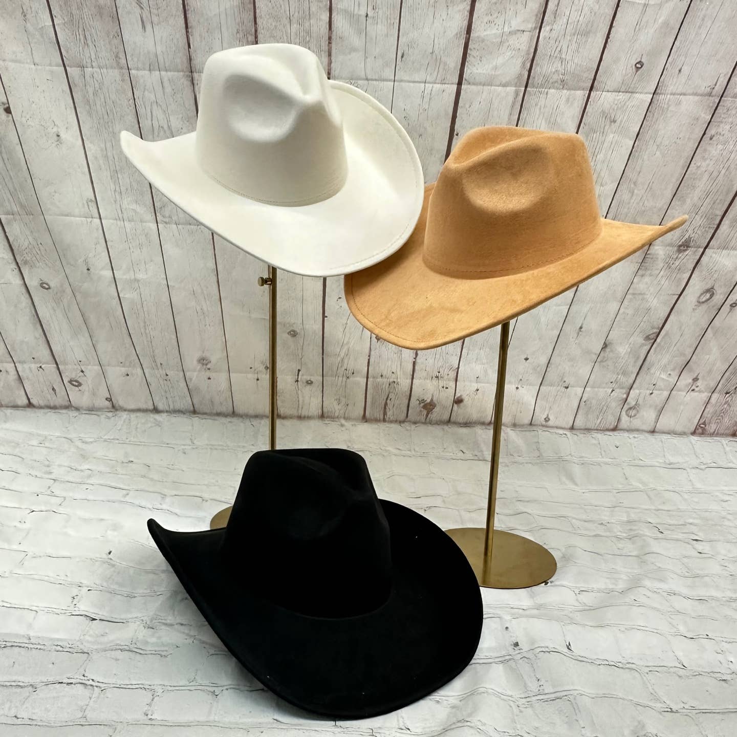 Queens INC - Vente Chapeau de cowboy – femme - Chapeau de cowboy en daim végan avec bord plat rigide18