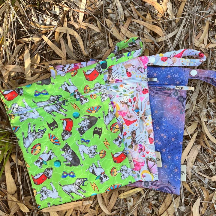 Earthside Eco Bums - Wholesale Wet Bag - Kids & Baby - 'Poochie Power' Mini Wet Bag