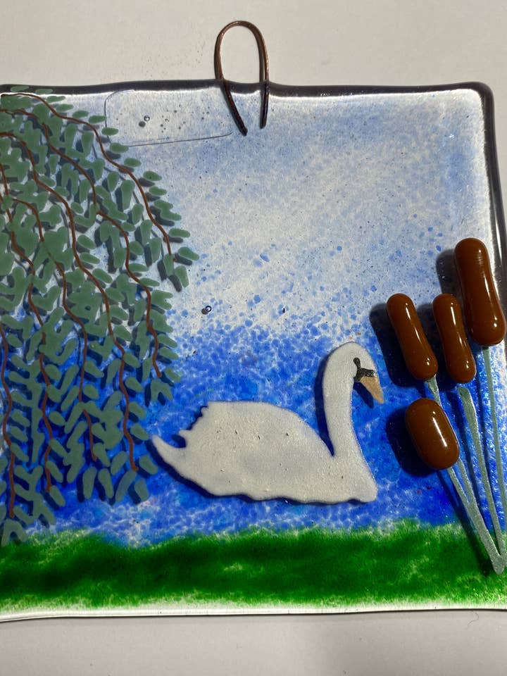 Appendiabiti da parete Swan Medium per la vendita all'ingrosso da parte di Ally Glass Studio