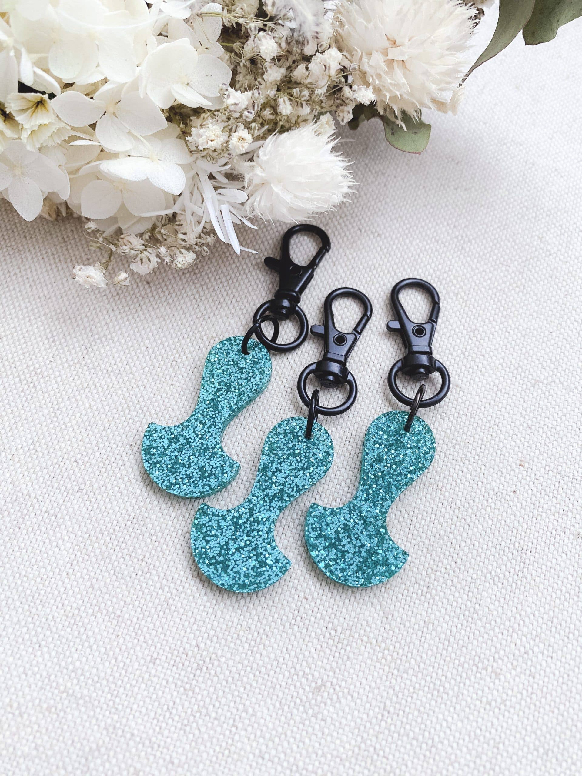 Chuckle & Wood - Wholesale Keychain – Women's - Trolley Tokens - Glitter12