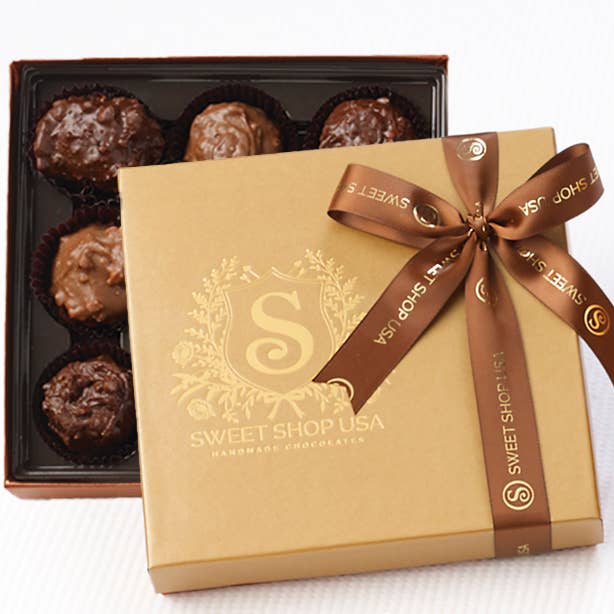 Sweet Shop USA - Wholesale Fudge - 8oz 8pc Milk & Dark Nutty Fudge Love® Signature Collection