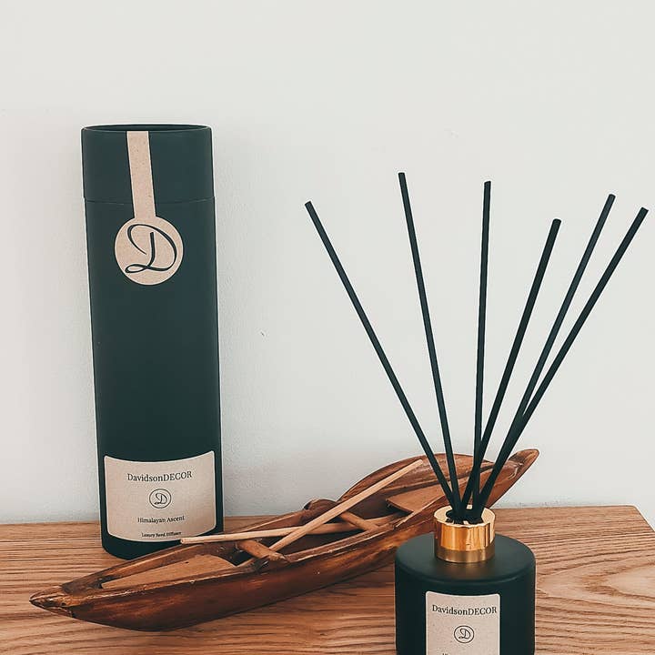 Diffuseur de roseaux Himalayan Ascent pour la vente par Davidson DECOR