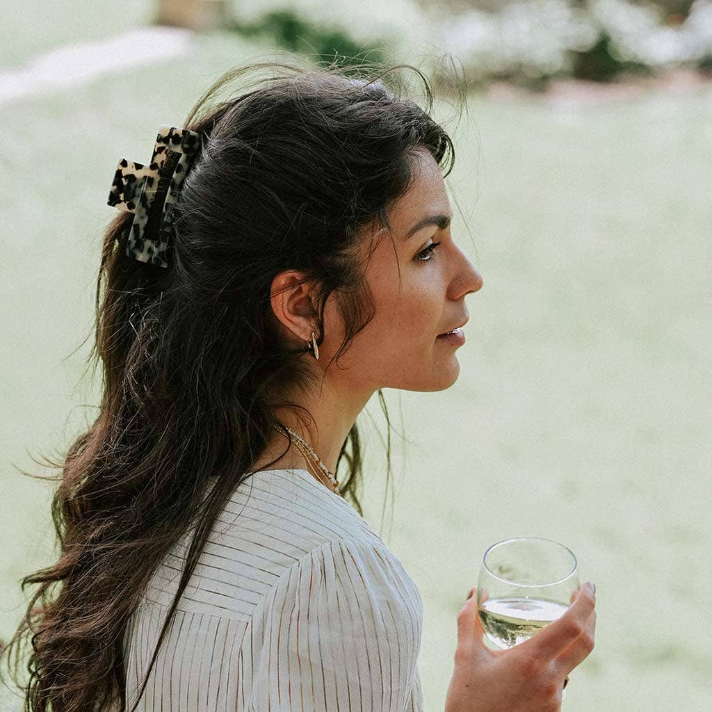 Hydra Studio - Wholesale Hair Clip - Women's - Nelly clip1