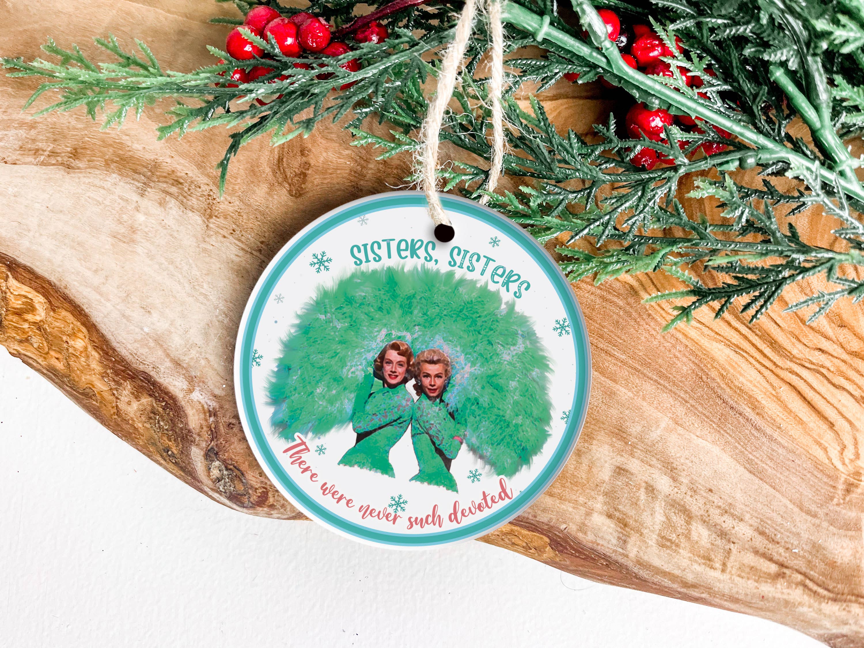 TMLECOM LTD – wholesale Ornament – Haynes Sisters Christmas Ornament, White Christmas Ornament2