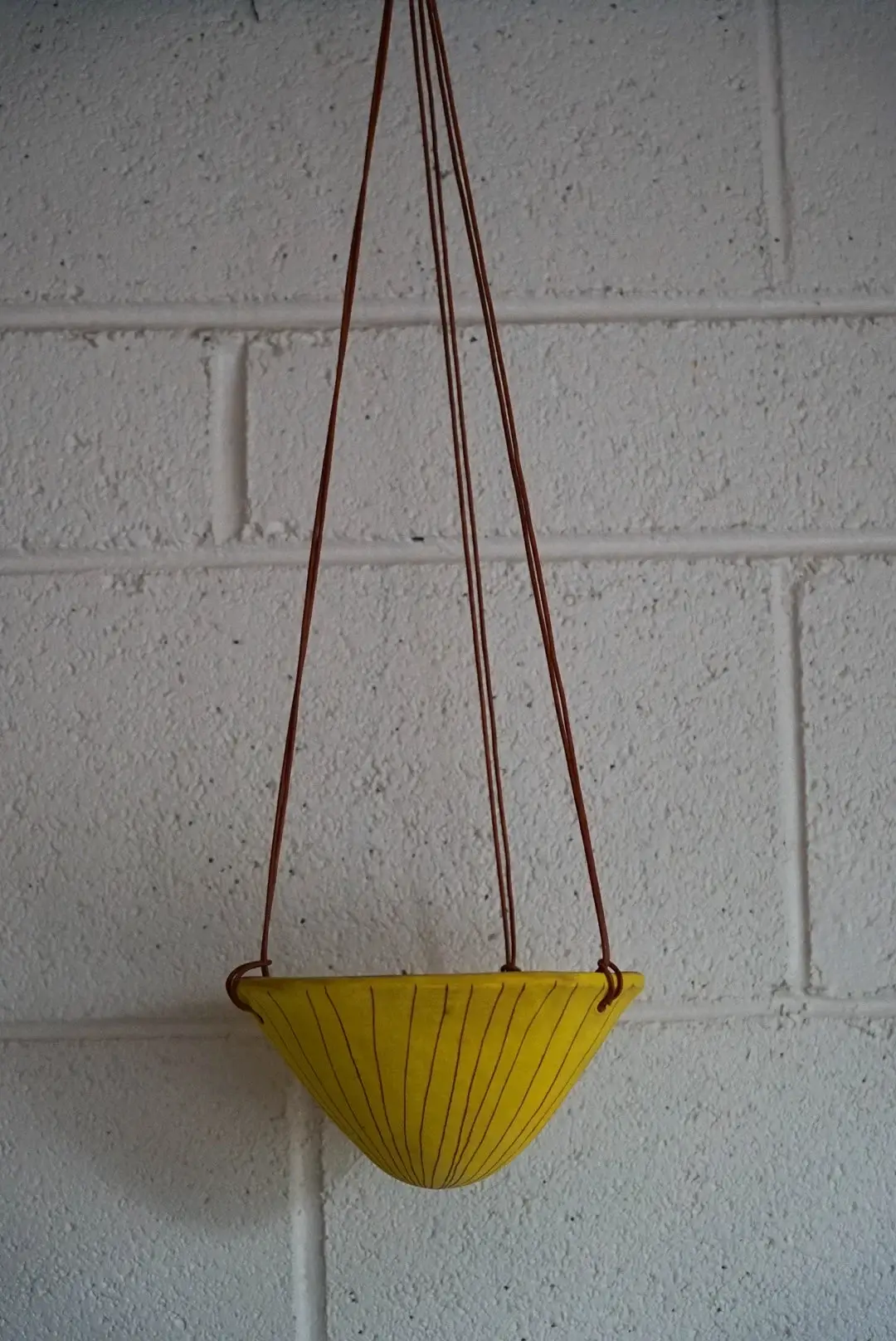 Half Light Honey - Wholesale Hanging Planter - Vertical Line Hanging Planter in Yellow and Terracotta2