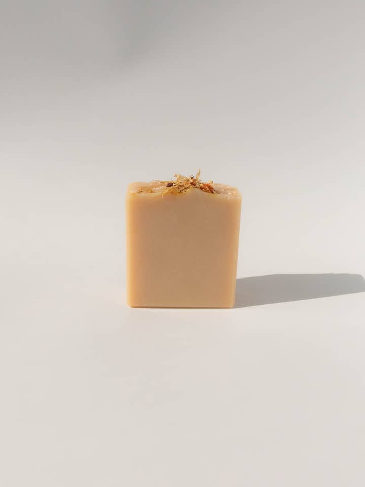 Savon au Kaki et Thé Blanc pour la vente par ONDO