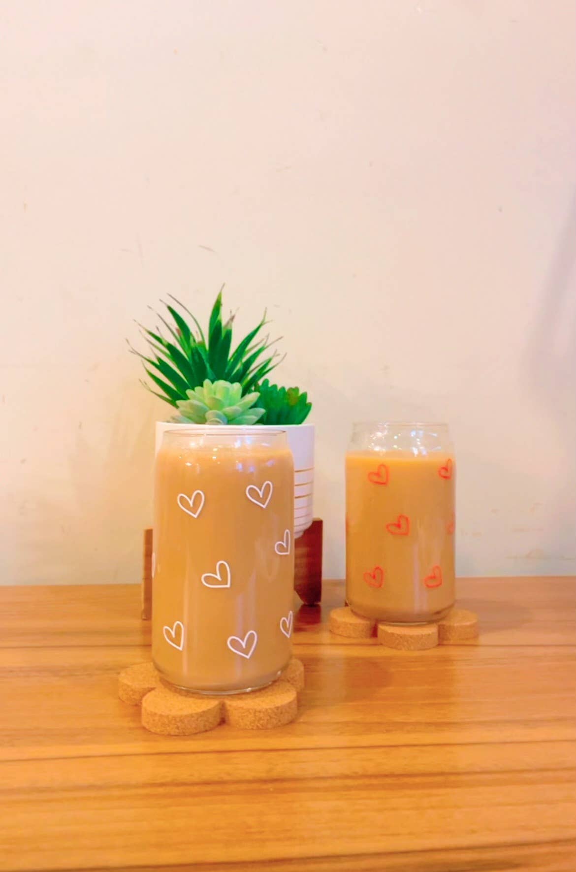 Pink pretty designs – wholesale Drinking glass/cup – Heart shape can glass white2