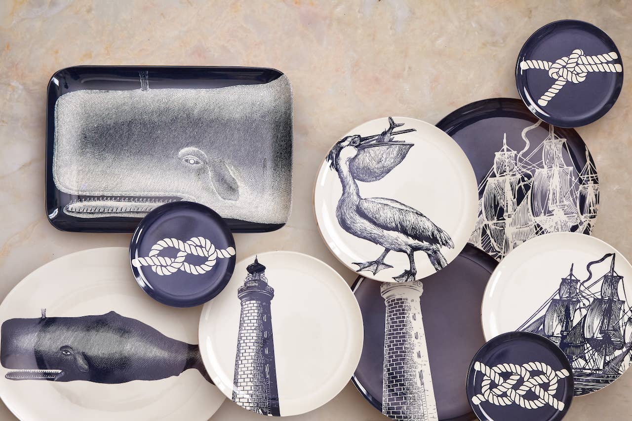 THOMASPAUL - Wholesale Decorative Tray - Scrimshaw Whale Tray 2 piece Set5