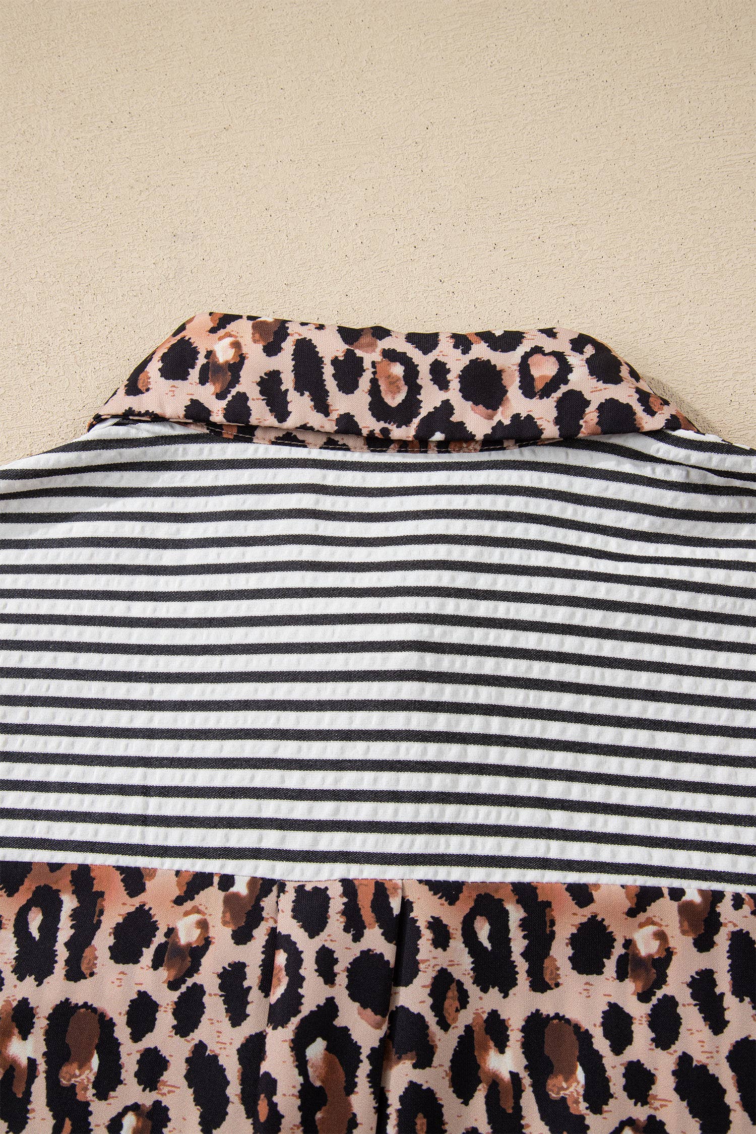 66DISCO - Wholesale Button Down Shirt - Women's - Spring 2026 Chic Contrast Leopard & Stripes Button Shirt22