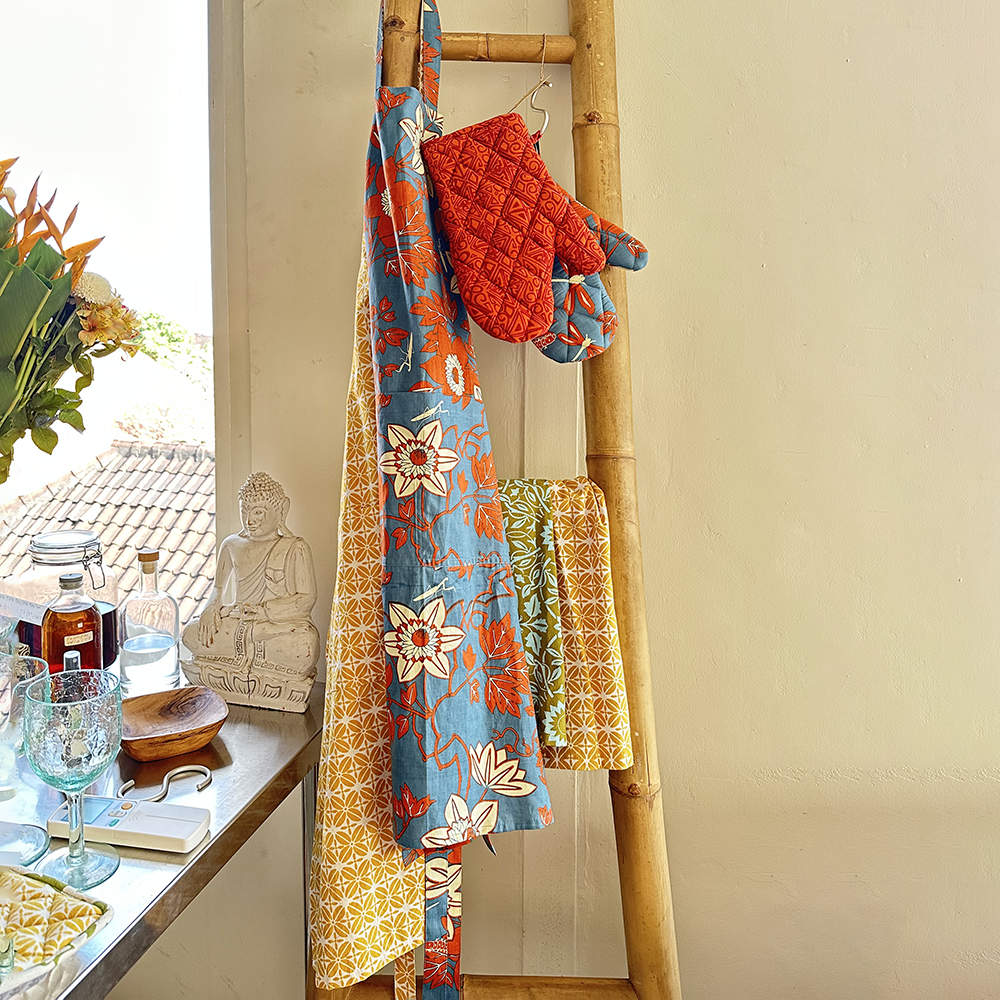 Balizen by zen zen garden home - Wholesale Apron - Apron | Passion Flower Blue Spice3
