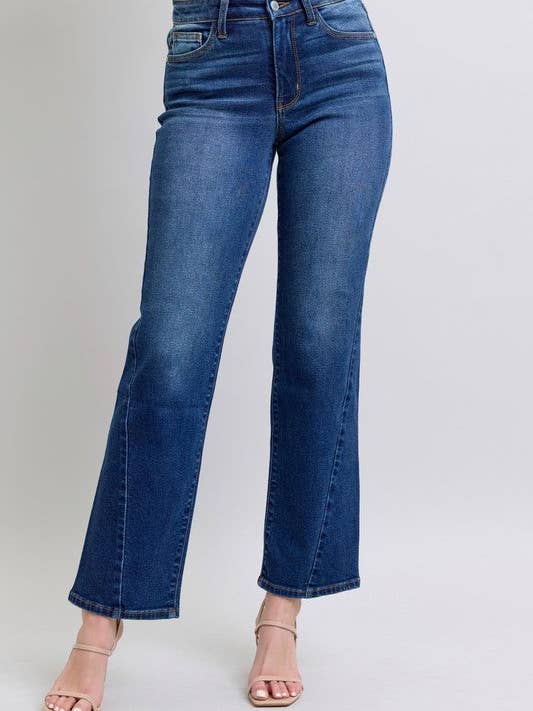 Jeans dritti con dettagli sulla cucitura laterale e tasche Judy Blue a taglia intera. per la vendita all'ingrosso da parte di ClassiQ