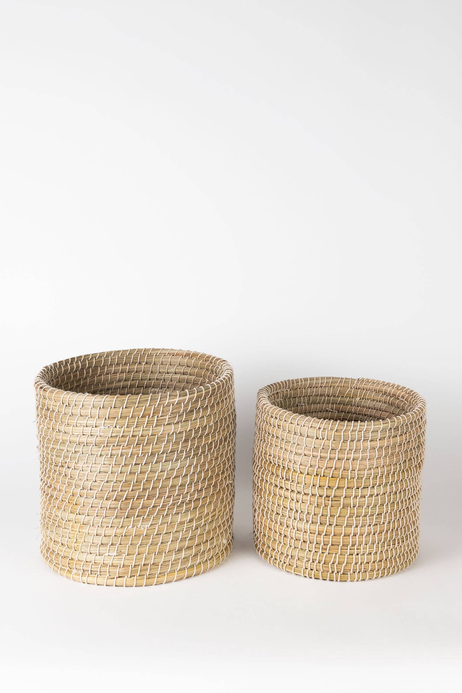 Ten Thousand Villages - Wholesale Basket - Kaisa Cylinder Basket 10''2