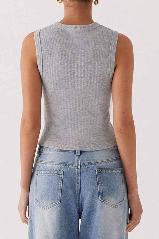 Fashion Combination - Wholesale Knit Sweater - Women's - sleeveless button front crop13