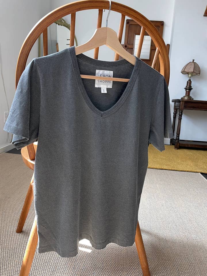 Le Bon Shoppe - Wholesale T-Shirt - Women's - La Vie Tee - Made with Organic Cotton (2S-2M-1L)8