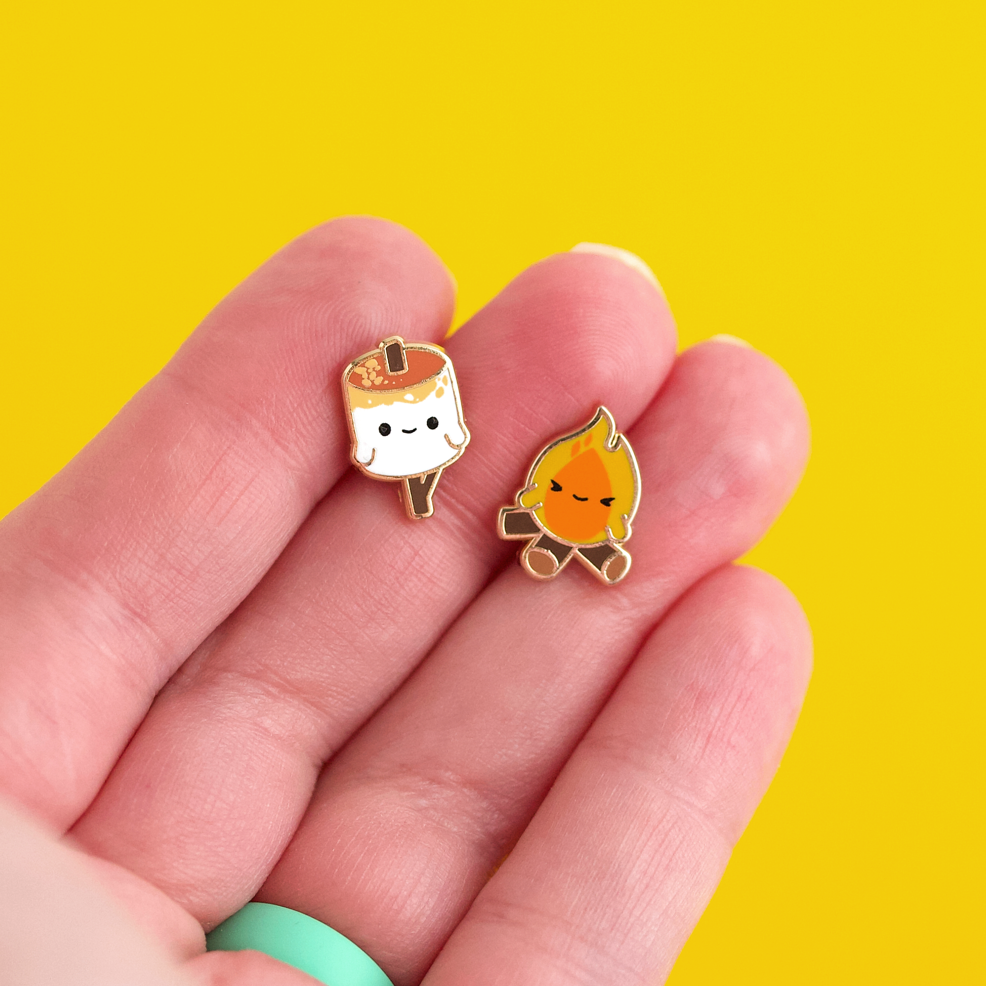 LuxCups Creative - Wholesale Stud/Post Earrings - Campfire Cuties Earrings7