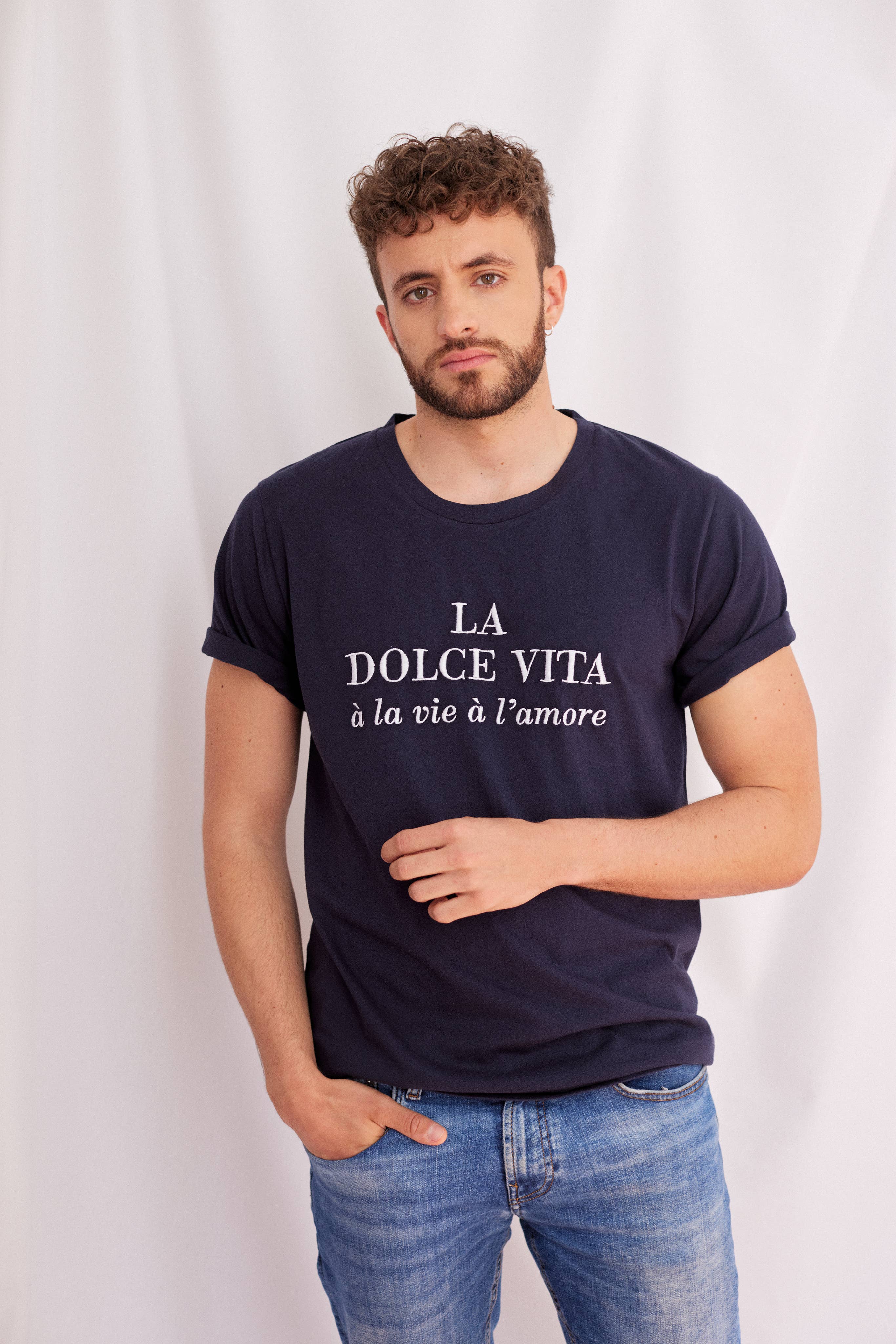 Un baiser français s'il vous plaît - Wholesale Screen Printed T-Shirt - Women's - Navy blue La Dolce Vita T-shirt8