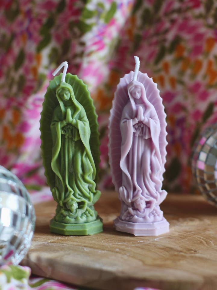 Virgin candle for wholesale by Meet me at the corner