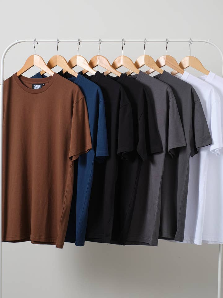 Classic Tee 8 Pack: Castanho, Azul-marinho, Preto, Carvão, Branco por atacado de Threadheads
