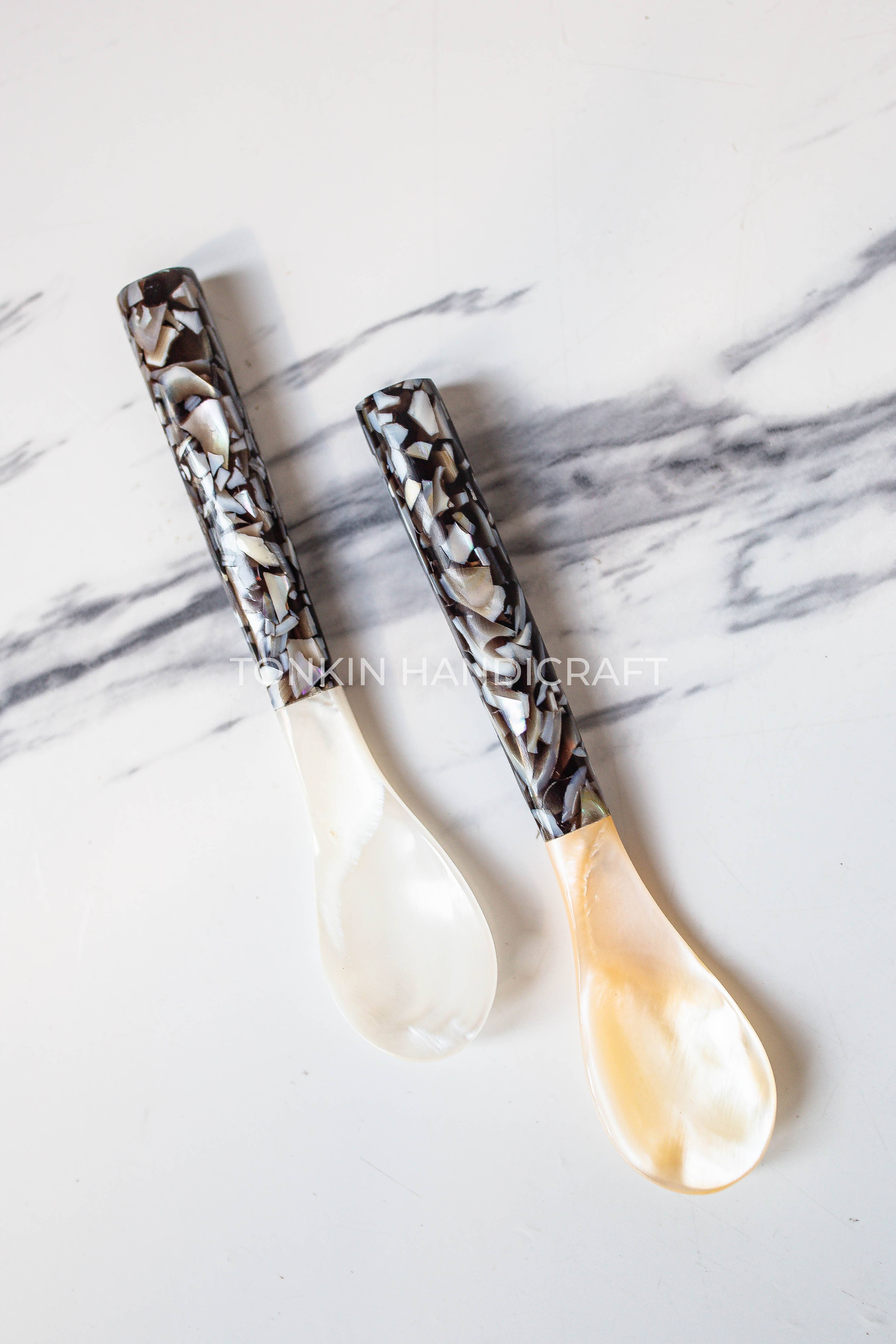 Tonkin Handicraft - Wholesale Table Spoon (Cutlery) - Bla Mother of Pearl Seashell Spoon4