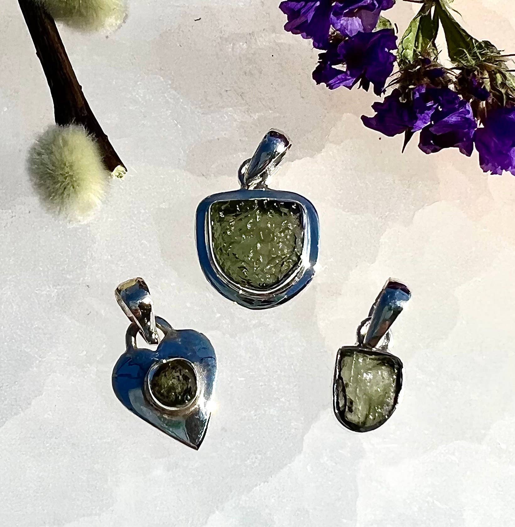 KayleeNYC - Vendita all'ingrosso Ciondolo/pendente - Lotto ingrosso 3 pz ciondoli Moldavite naturale in argento sterling 9254