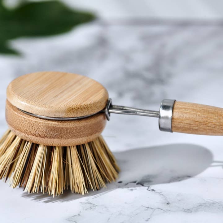 Desesh - Wholesale Cleaning Brush - Long Handle Wood & Metal Dish Brush (Plastic Free)