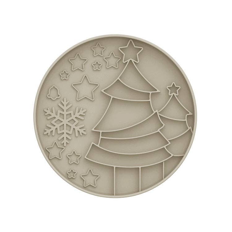 Wild n Fresh Treats – wholesale Pet food mat – Dog – Holiday Tree Grub Mat3