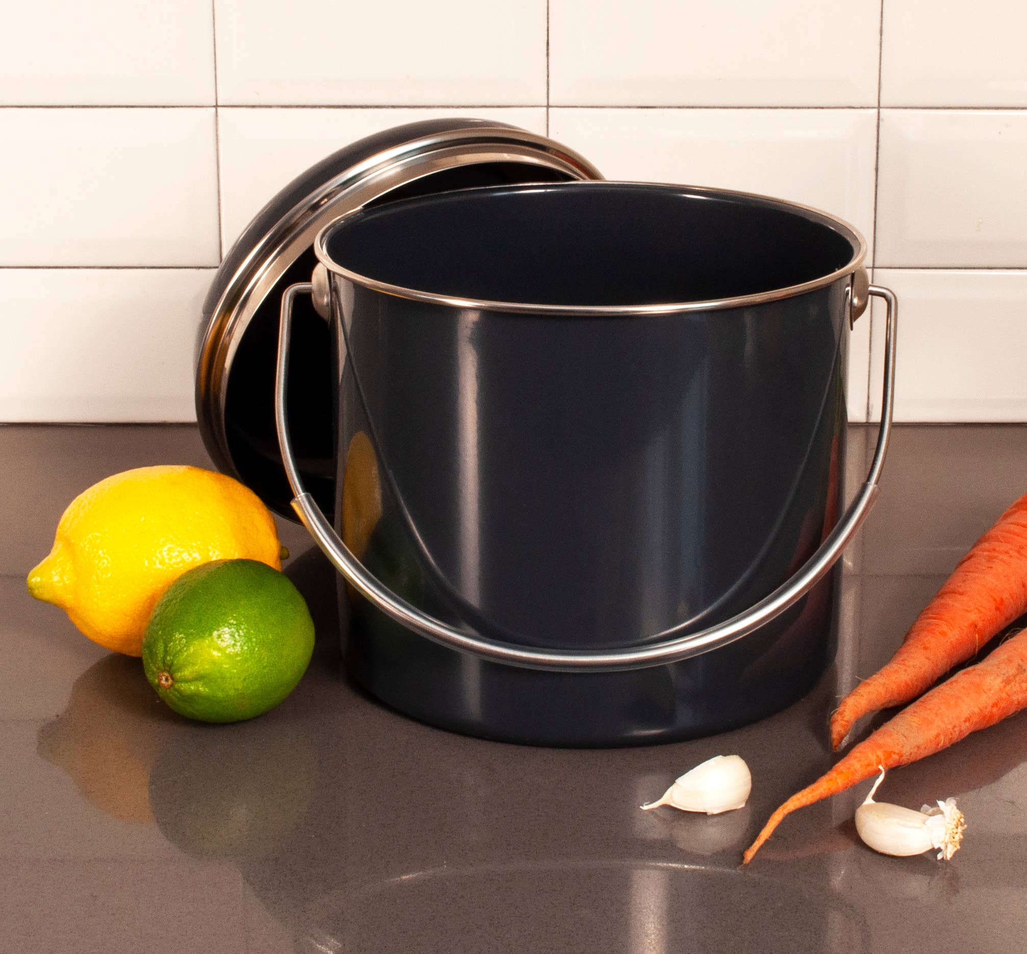 KITCHEN BASICS Compost Bin Grey w/Charcoal Filter 9x7" 5.8Q for wholesale on Faire2