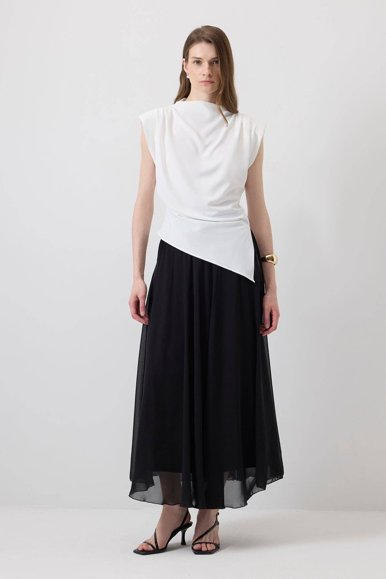 Ecru Blusa senza maniche con dettaglio asimmetrico in vita in vendita all'ingrosso su Faire0