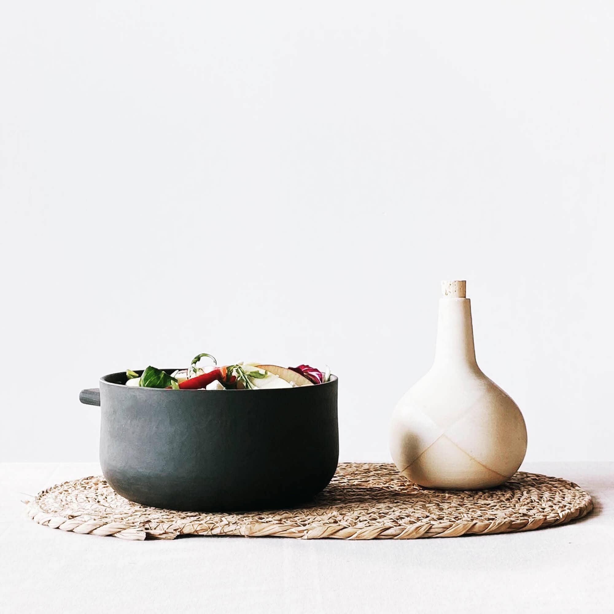 Ana Miranda Ceramics - Wholesale Oil/Vinegar Dispenser - Fungi oil bottle in stoneware with cork. 500ml4