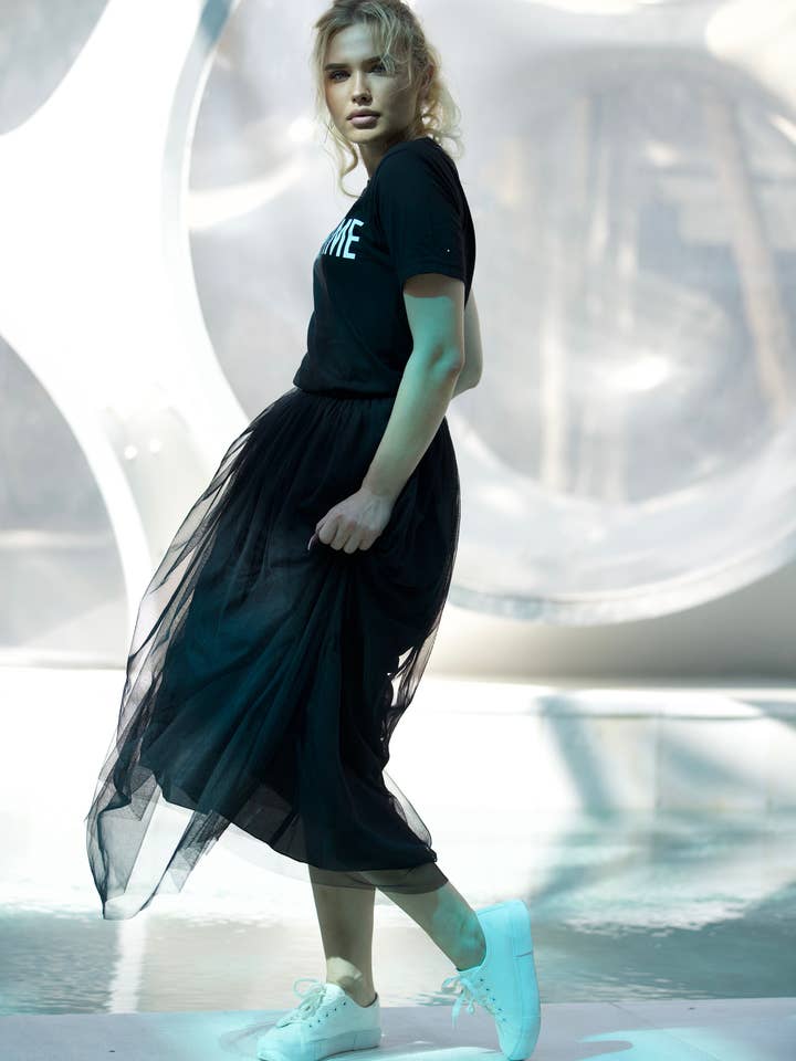 Lang sort tutu for engroshandel hos Sylvie Muller