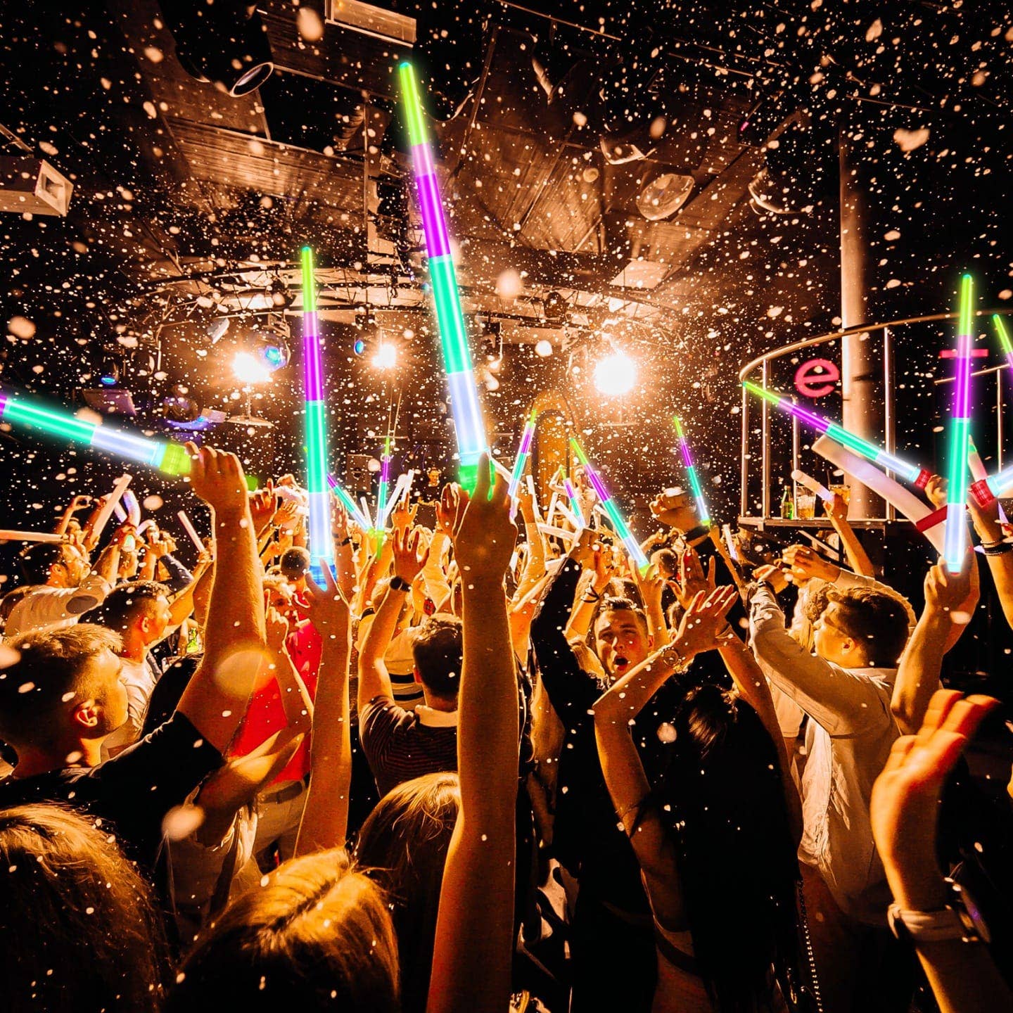 Crover - Wholesale Light-Up Toy - Kids & Baby - Expandable LED Light-Up Swords – 27" Assorted Colors1