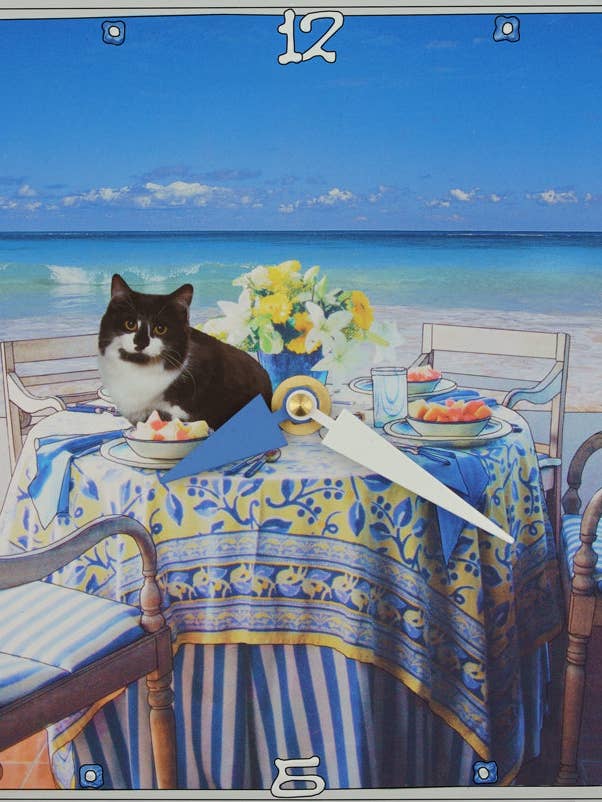 Une vue de chat, horloge de collage pour la vente par Lea Alboher