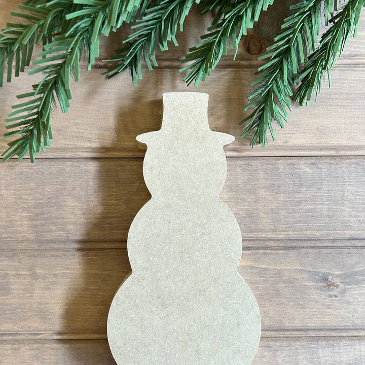 Inkwood Crafters - Wholesale Christmas Decoration - Primitive Wood Snowman Shelf Sitter1