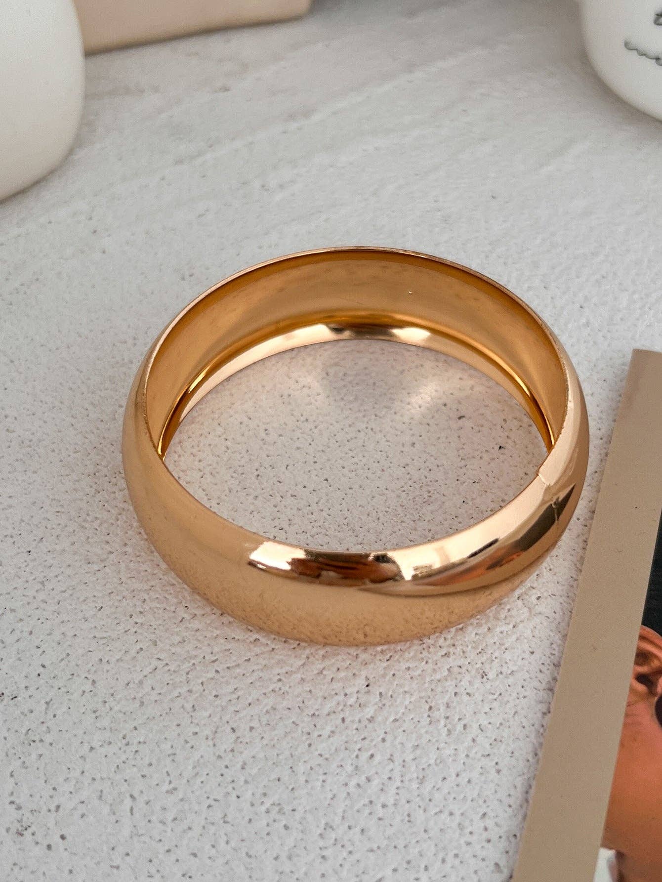 Dipped Shop - Wholesale Bangle Bracelet - Vintage Irregular Wide Acrylic Bracelets DP25B5814