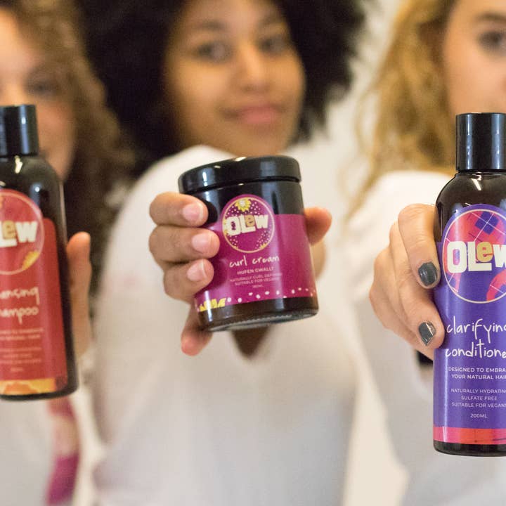 Het Curl Cream Trio voor wholesale door Olew Hair