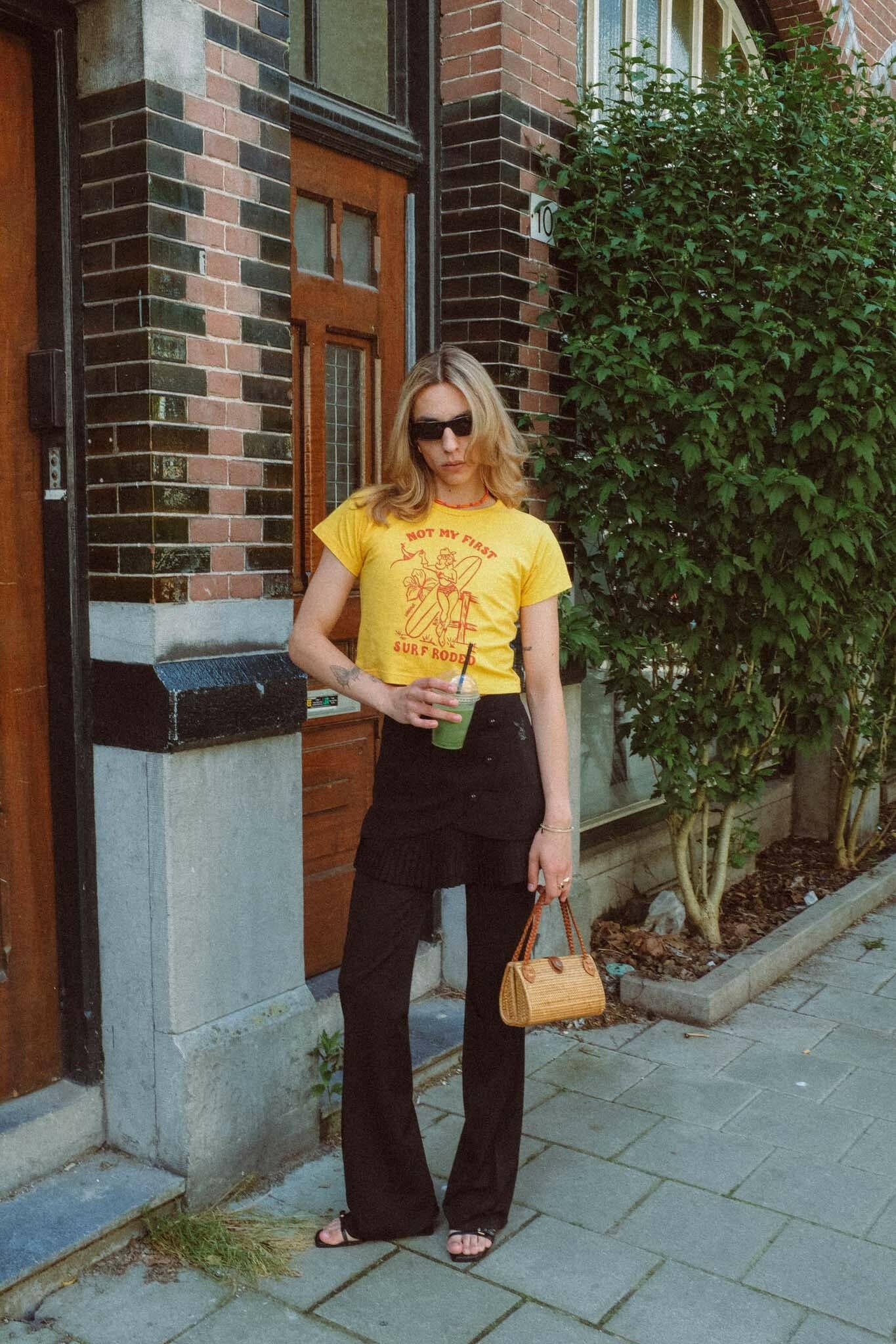 REMOVED BRAND - Vente T-shirt sérigraphié – femme - T-shirt Bébé Surf Rodeo - Jaune8