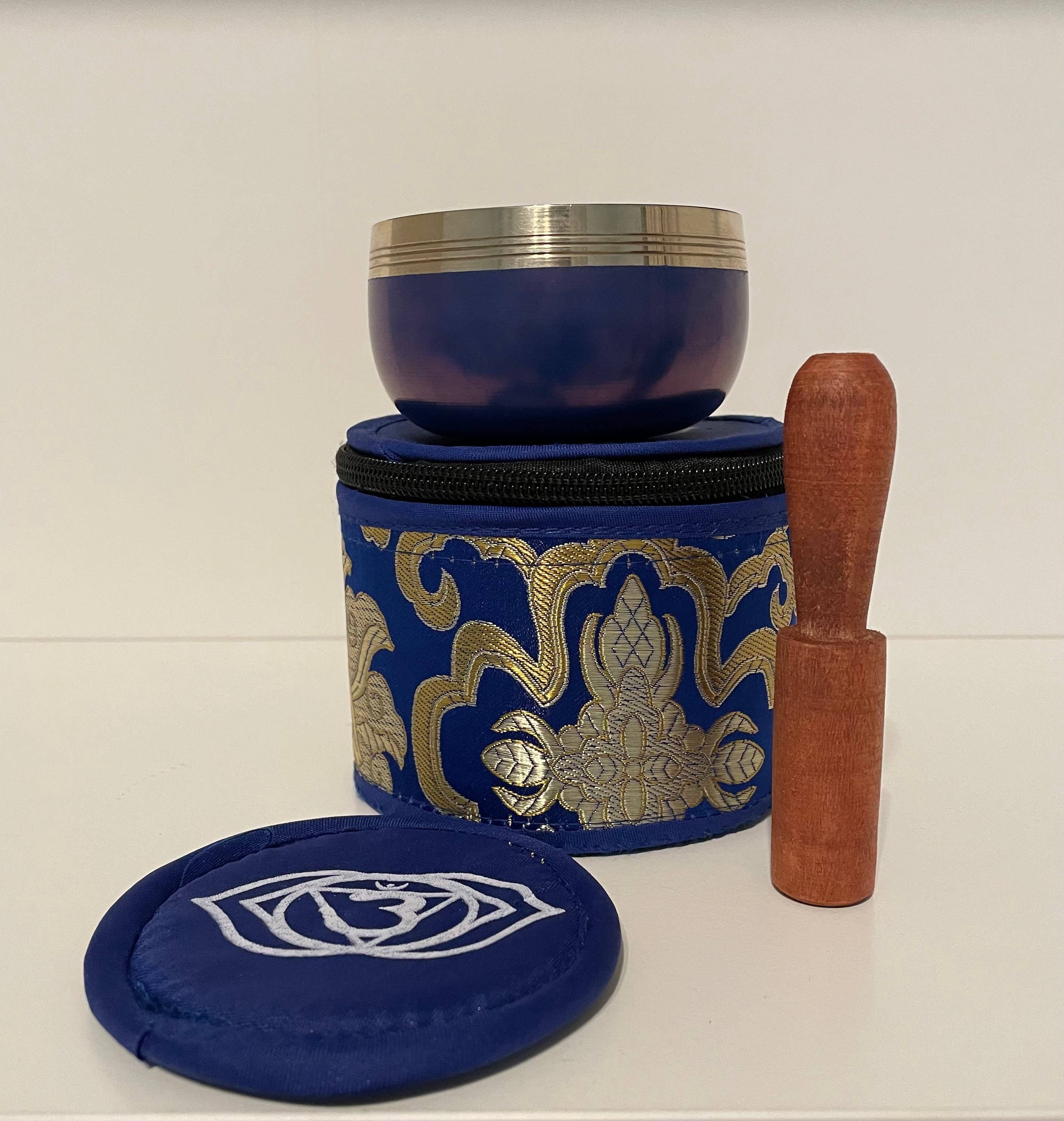 Like International - Wholesale Meditation Supplies - Chakra Tibetan Singing Bowls Set for Meditation and Healing8