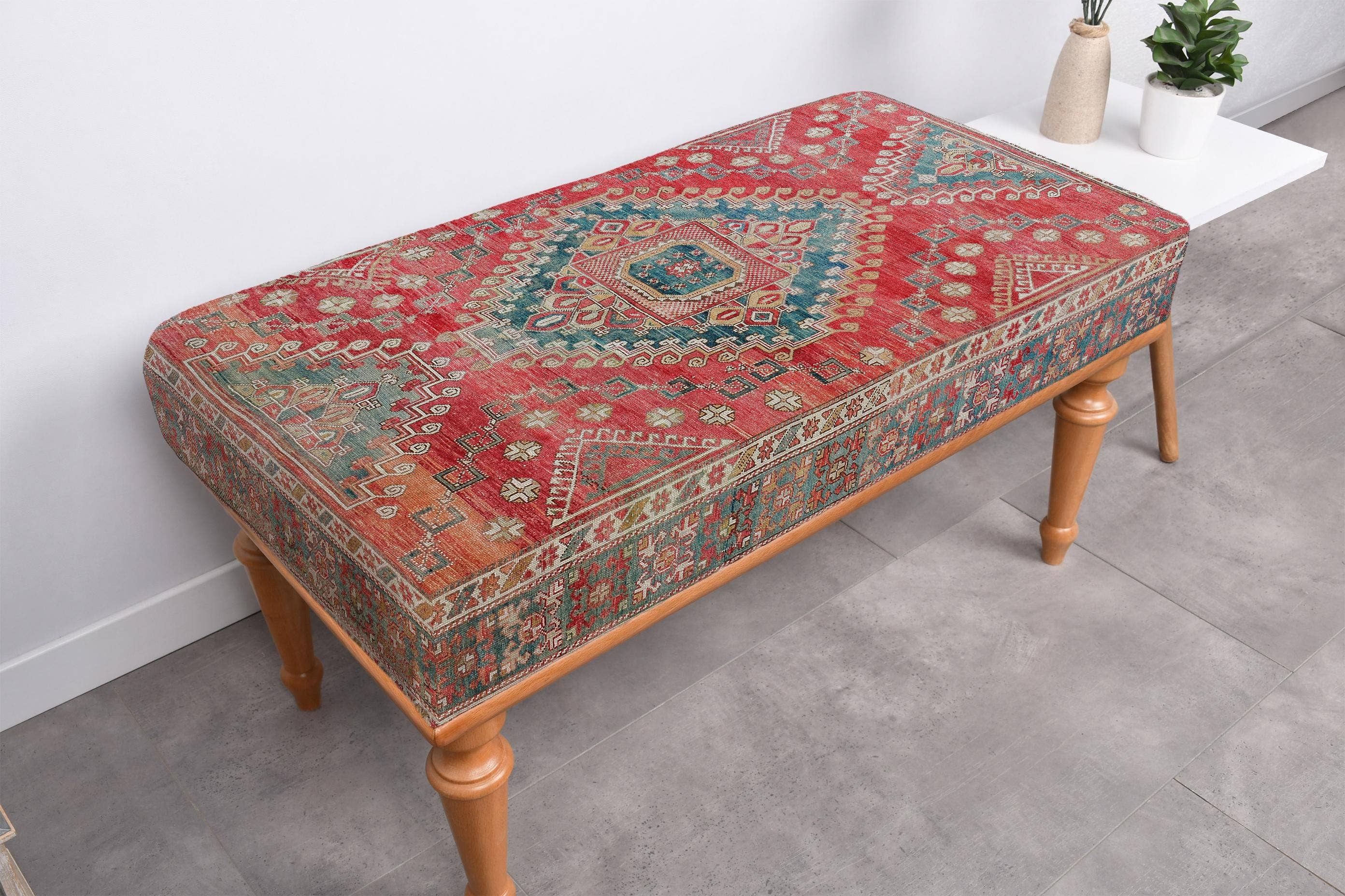 The Loom Wholesale – wholesale Bench – Traditional Turkish Rug Bench With Solid Wood Legs17