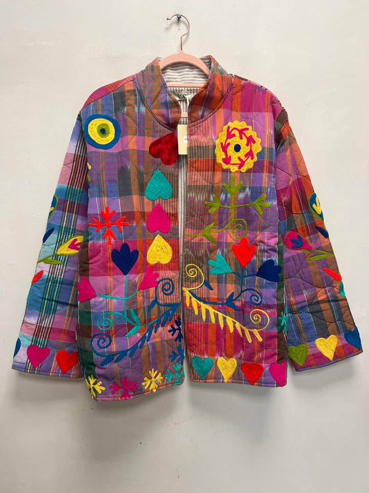 Broderet suzani-vest for engroshandel hos The Corner