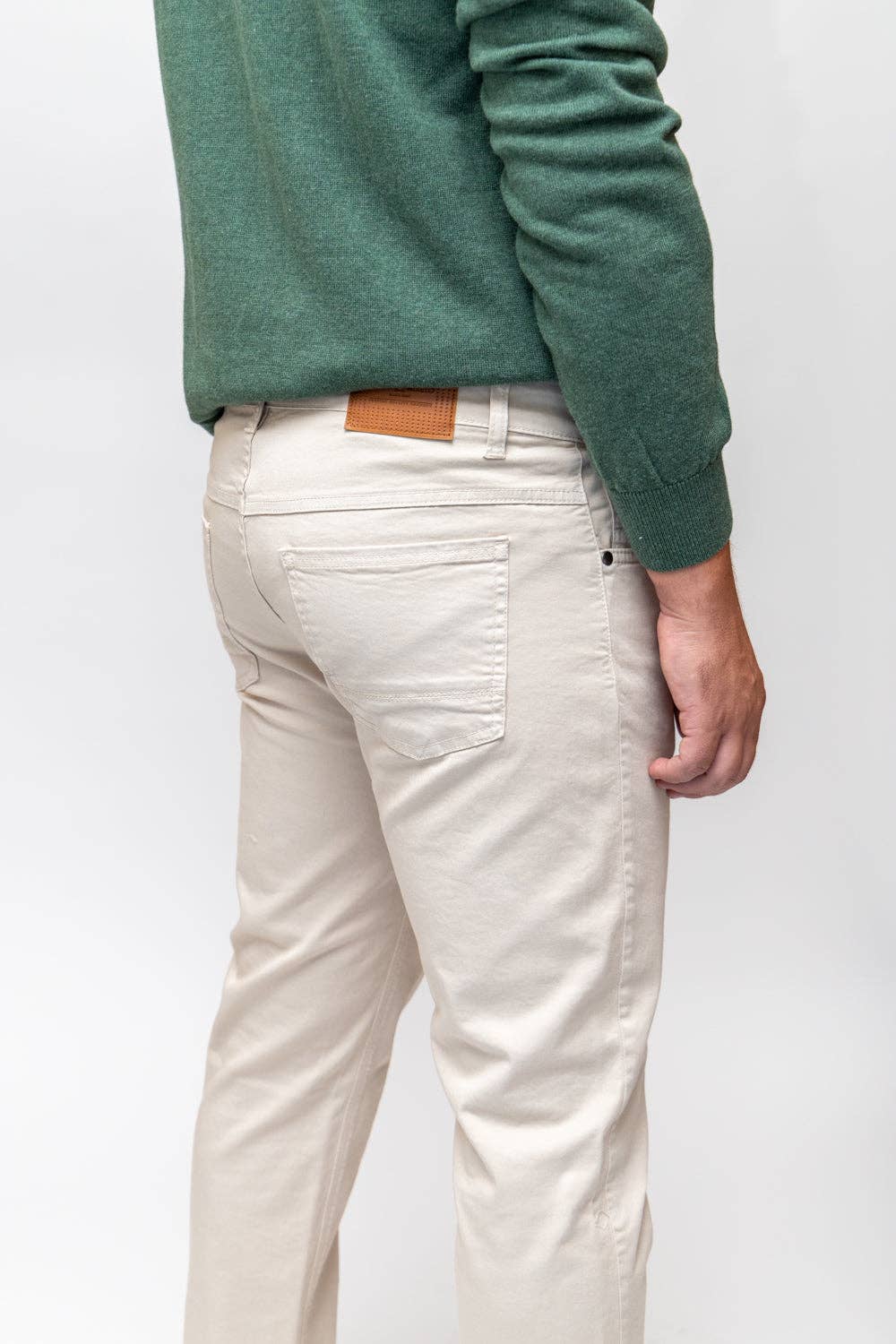 Custi Mikelo: Men's Clothing & Christmas Gifts – Engroshandel Bukser - Herre – 5-lomme bukser i stenfarve0