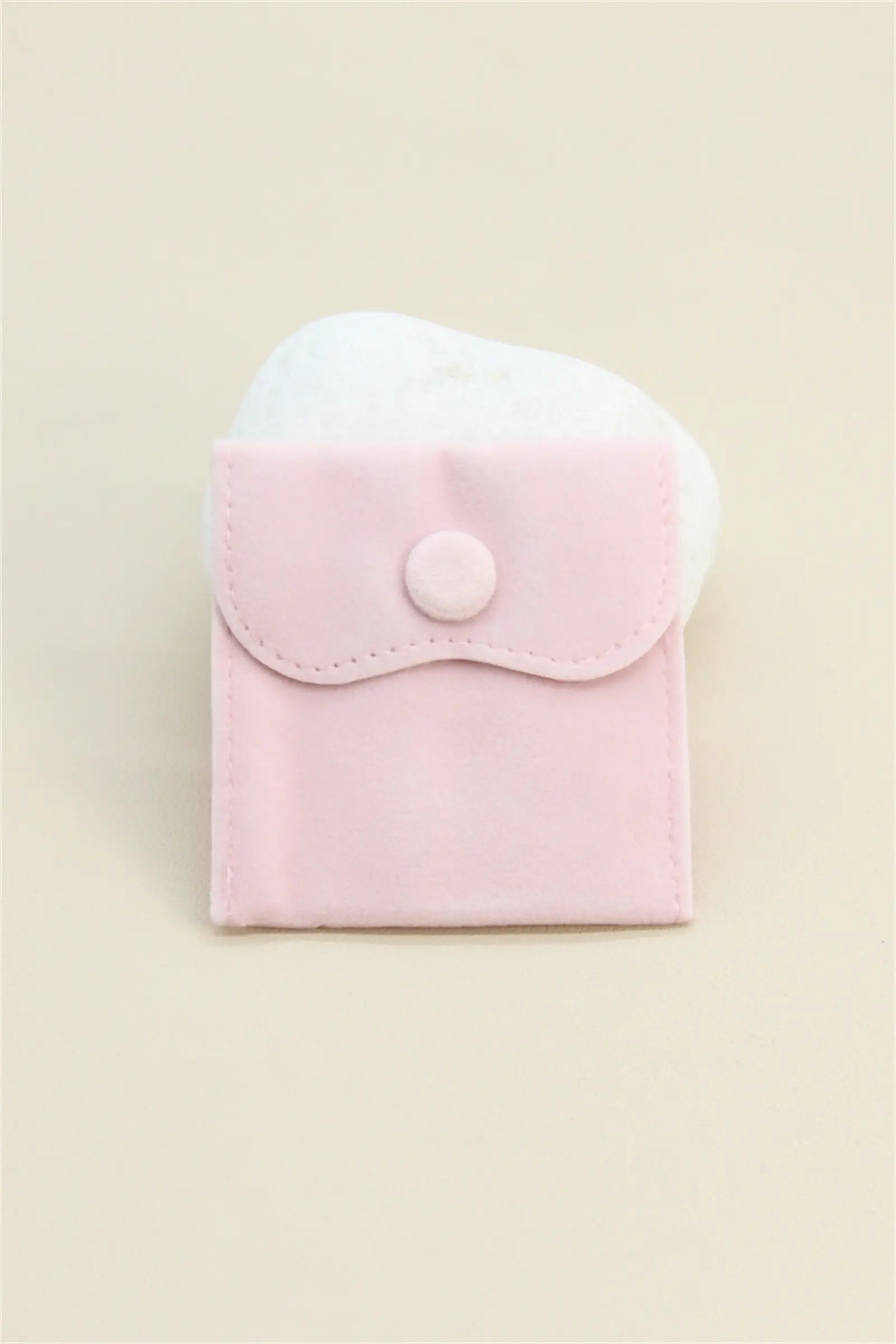 BELLISSIMA BIJOUX - Wholesale Gift Box - Velvet Gift Pouch - Pack of 10: Jewelry Treasures8