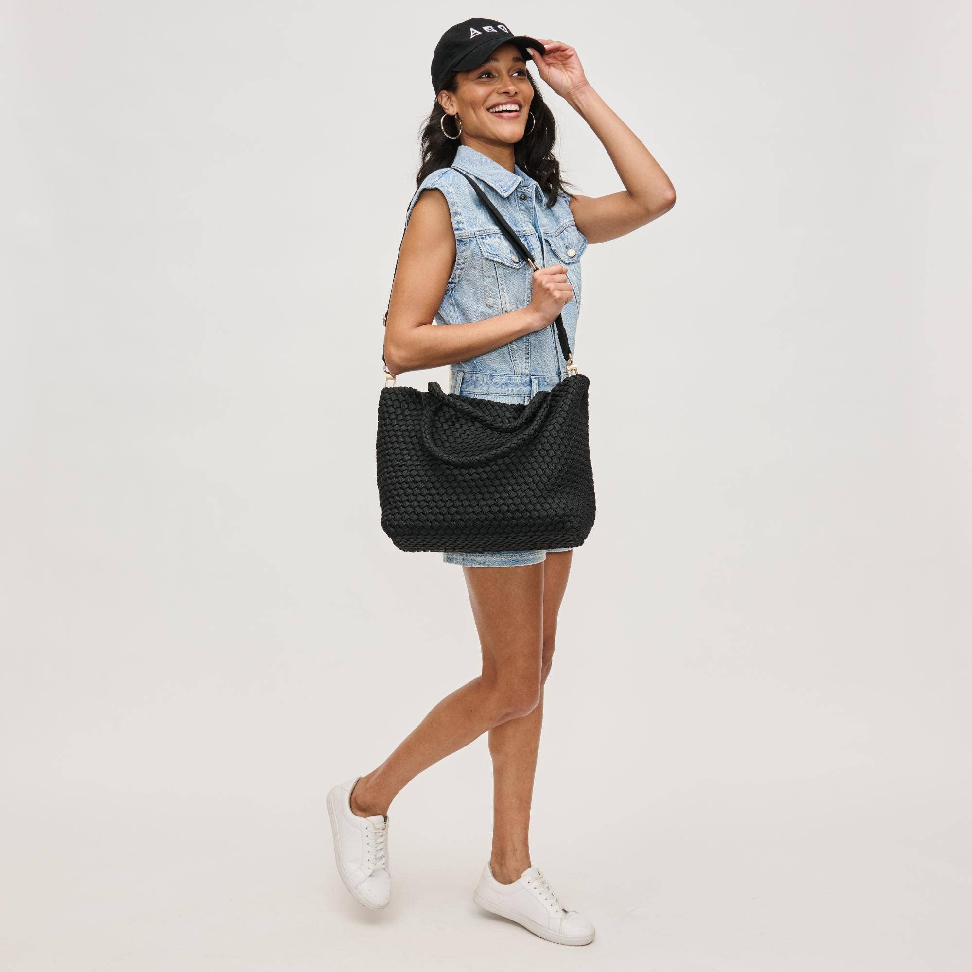 Sol and Selene - Wholesale Draagtas - Dames - Sky's The Limit - Medium Laced Up Eco-Edition Tas22