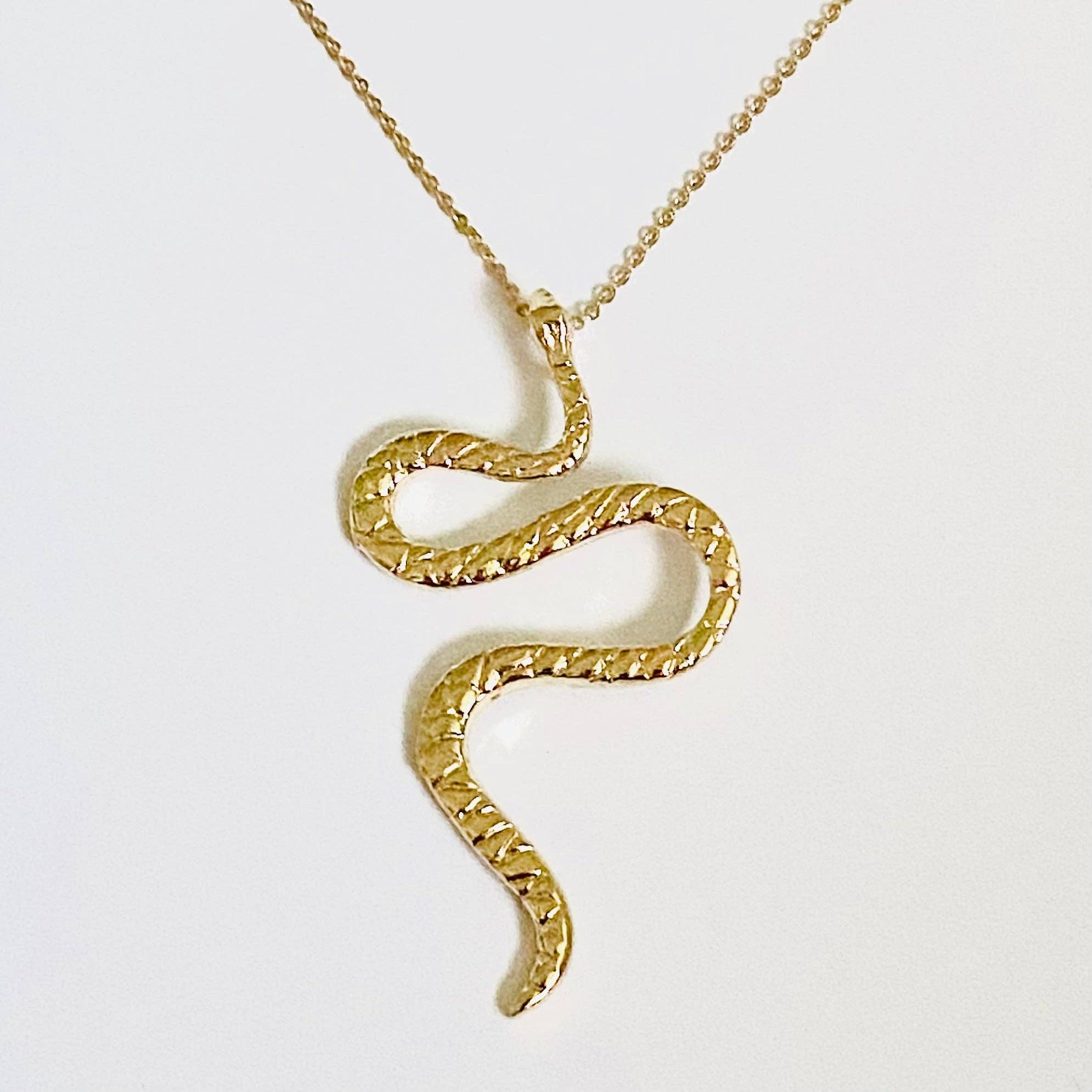 NAO JEWELS - Wholesale Pendant/Charm Necklace - Billie necklace0