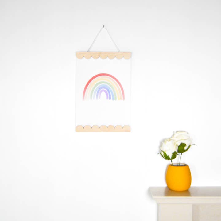 Altered Chic - Wholesale Picture frame - A4 Scallop American Maple Magnetic Picture Hanger1