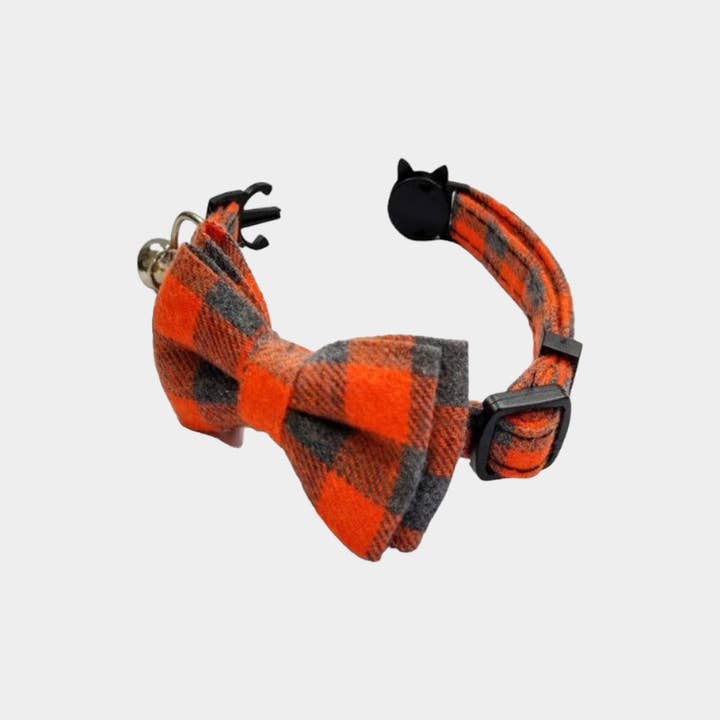 Zacal Cat Collars – Großhandel Haustierhalsband – Katze – Luxuriöses Katzenhalsband mit Fliege, orange und grau kariert1