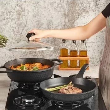 Kahraman Motto Cast Pot and Pan Set, 10.2" for wholesale by Hakan