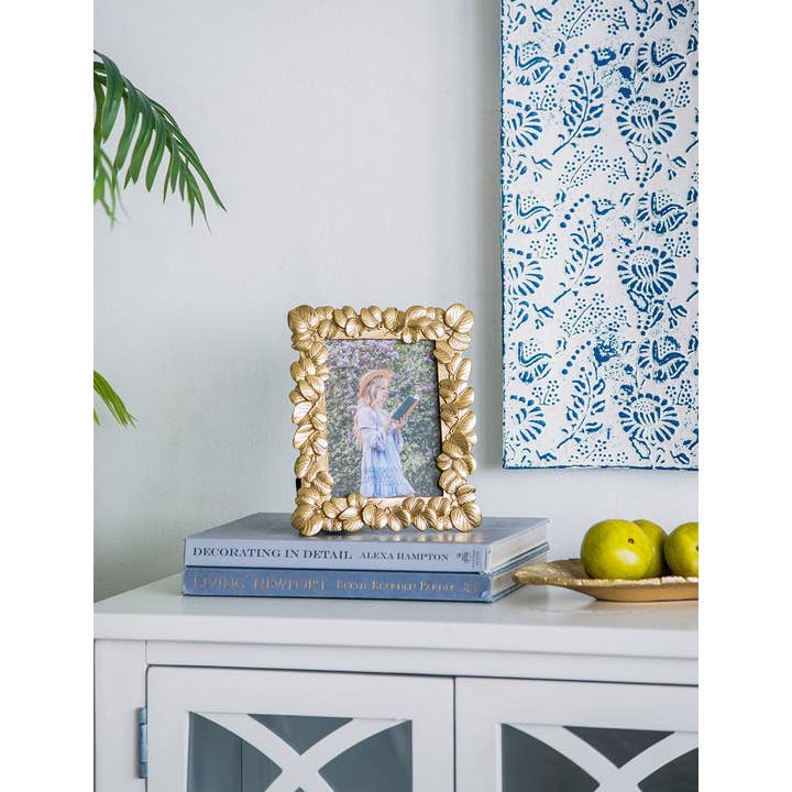A&B Home Group Inc. - Wholesale Picture Frame - 7.5x9.5" Gold Photo Frame, 5x7" Opening - Gold7