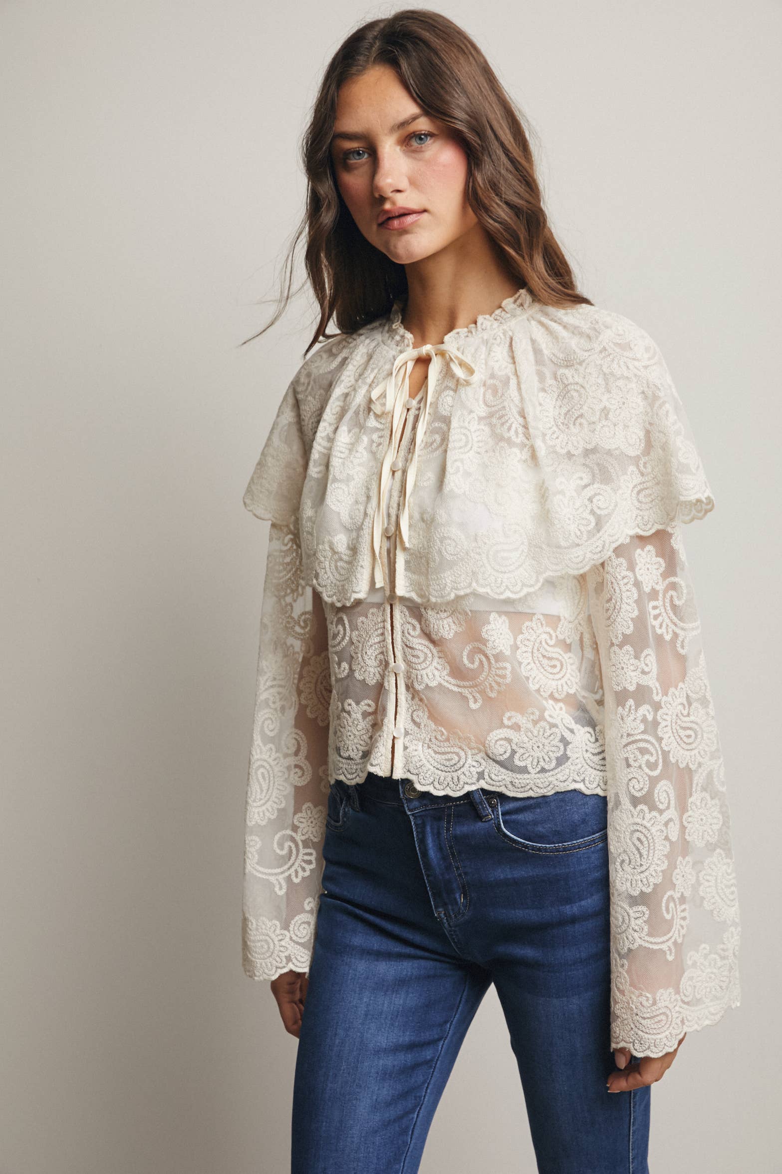 Forte - Wholesale Blouse - Women's - Sheer Embroidered Lace Blouse FT001616